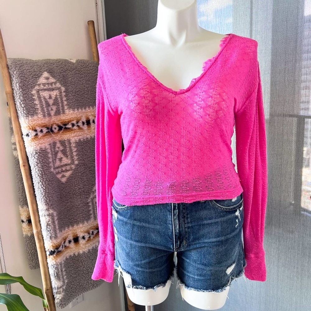 Free People Dream Girl Hot Pink V-Neck Bishop-Sleeve Top Women’s Size Small